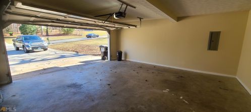 350 Grv Hl Dr, Stockbridge GA 30281-3049 exterior