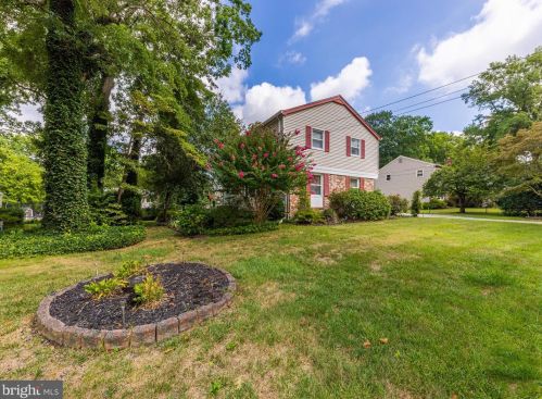 605 Chestnut Ave, West Deptford, NJ 08097-1603