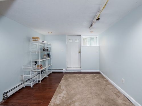 27 Fairfield St, Dedham MA 02026-1405 exterior