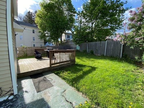 42 Esther St, Worcester, MA 01607-1144