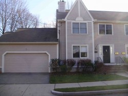 146 Norwood Ave, Newton, MA 02460-2026