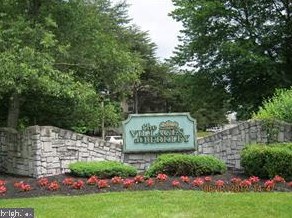 1110 Tristram Cir, West Deptford NJ 08051-2243 exterior