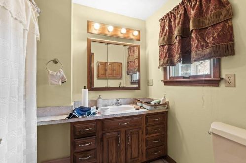 34 Grampian Way, Weymouth MA 02188-3506 exterior