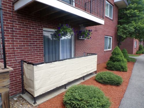 6 Apricot St, Worcester, MA 01603-1558