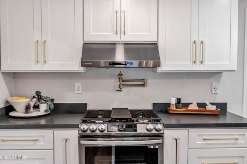 4115 Catalina Dr, Phoenix AZ 85015-6024 exterior