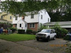 95 Blake St, Newton, MA 02460-2032