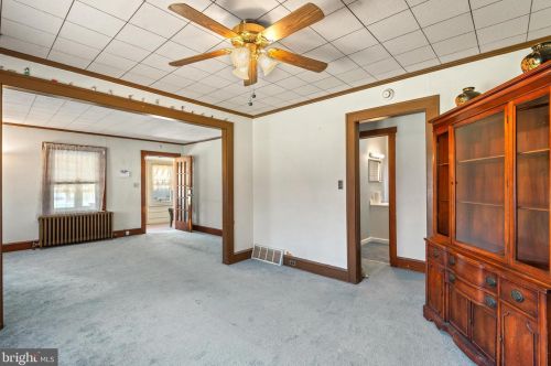 329 Buck St, West Deptford NJ 08066-1060 exterior