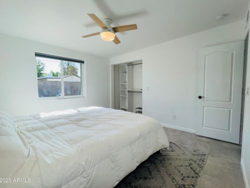 3843 49 Pl, Phoenix AZ 85018-4458 exterior