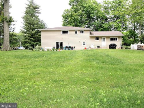 28150 Gaunts Brg Rd, Columbus NJ 08022-1813 exterior