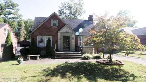 5723 Southern Pkwy, Louisville, KY 40214-1208