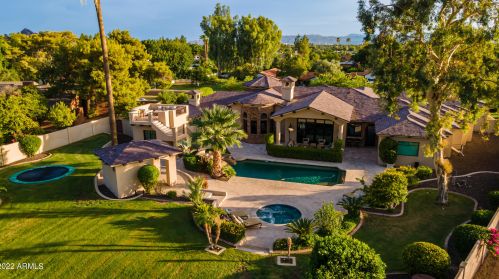 4450 54th St, Phoenix AZ 85018-1905 exterior