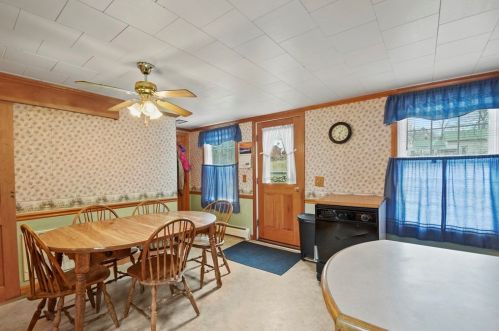 90 Mechanic St, Barre MA exterior