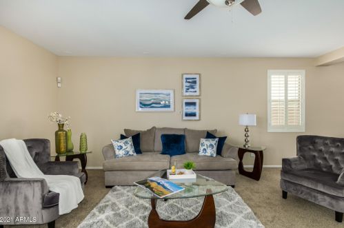 1668 Cielo Grande Ave, Phoenix AZ 85024-7554 exterior