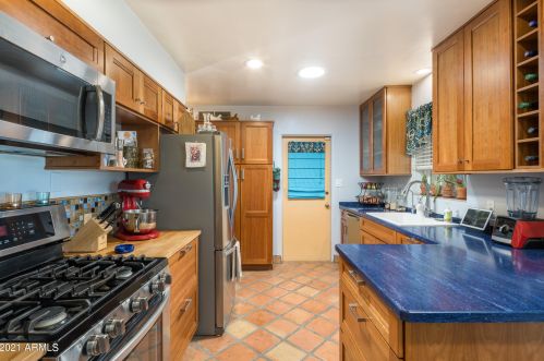 2807 11 Ave, Phoenix AZ 85021-7111 exterior