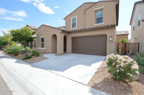 6515 Bluefield Ave, Phoenix AZ  85054-1561 exterior