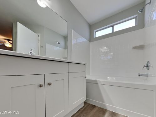 3214 Abraham Ln, Phoenix AZ  85027-2246 exterior