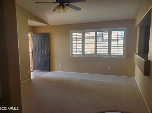 3135 Abraham Ln, Phoenix AZ  85027-2255 exterior