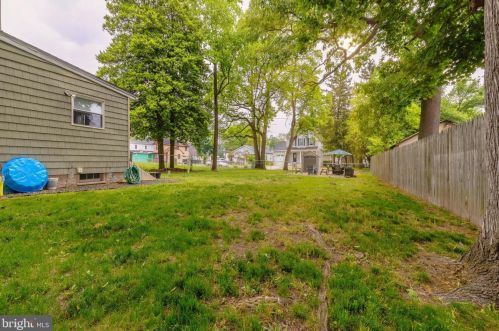 619 Hessian Ave, West Deptford, NJ 08063-1243