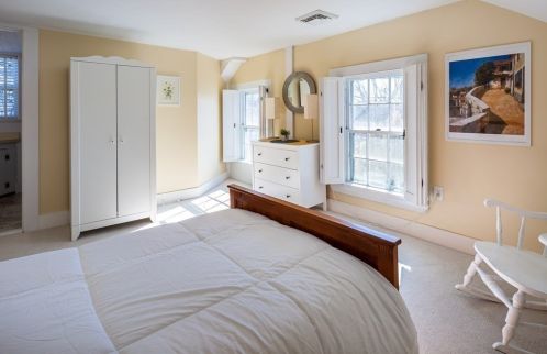 150 Barcliff Ave, Chatham MA 02633-1904 exterior