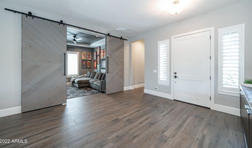 5311 2nd St, Phoenix AZ 85085-7756 exterior