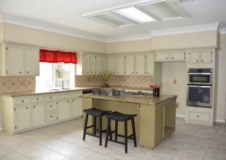 3719 Stockbridge Dr, Sugar Land TX  77479-2936 exterior