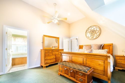 30 Frst Hl Dr, Taunton MA 02780-5146 exterior