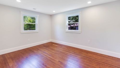 405 Main St, Lynnfield MA 01940-2559 exterior