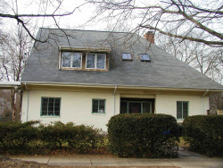 7 Beethoven Ave, Newton, MA 02468-1732