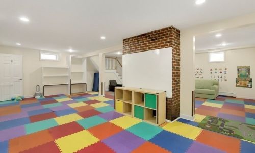 922 Furnace Brk Pkwy, Quincy MA 02169-2304 exterior