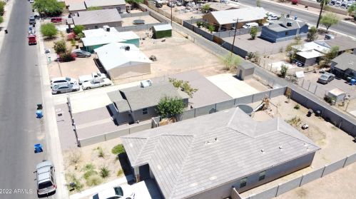 2727 Atlanta Ave, Phoenix AZ 85040-2710 exterior