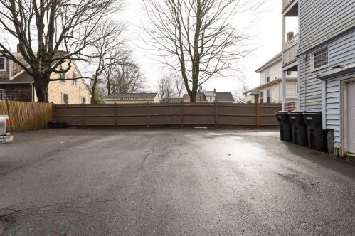 809 Washington St, Whitman MA 02382-2340 exterior