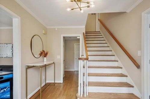 3937 Ashford Dunwoody Rd, Atlanta GA  30319-1834 exterior