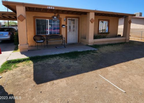 1832 38 Dr, Phoenix AZ 85053-3733 exterior
