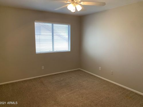 736 Beverly Ln, Phoenix AZ 85032-3410 exterior