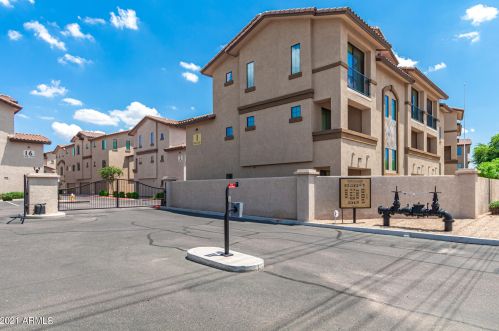 2315 52nd St, Phoenix AZ 85008-2657 exterior