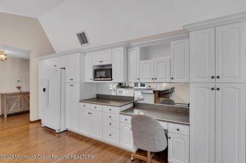 242 Hope Chapel Rd, Jackson Twp NJ  08527-5023 exterior