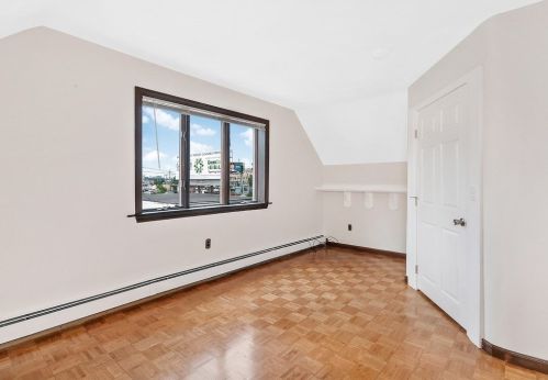 235 Chelsea St, Everett MA 02149-4807 exterior