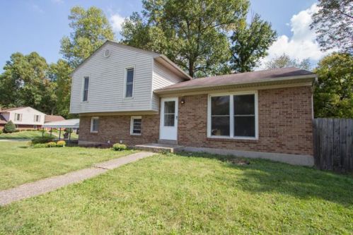 8401 Daverman Dr, Louisville, KY 40228-2347