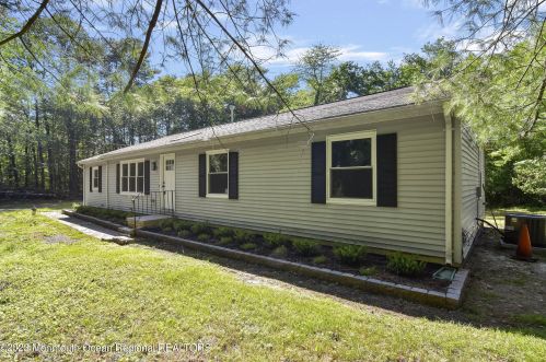 342 Jackson Mills Rd, Jackson Twp NJ  08527-4446 exterior