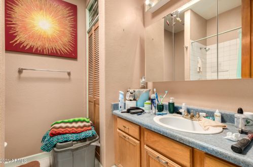 40116 Central Ave, Phoenix AZ 85086-0994 exterior