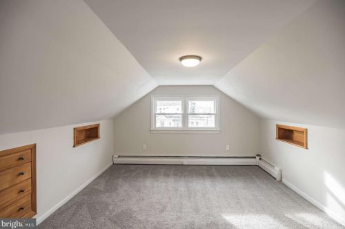 1635 Delaware St, West Deptford NJ 08066-1416 exterior