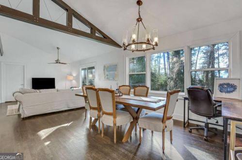 1488 Brk Vly Ln, Atlanta GA 30324-3264 exterior