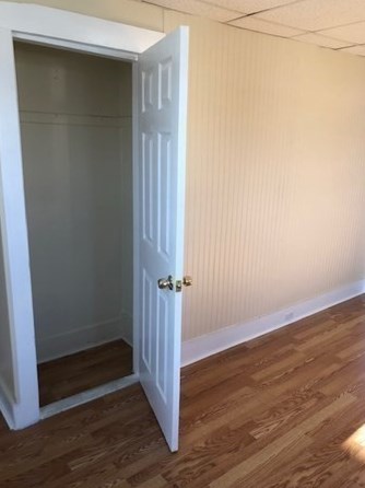 8 Barclay St, Worcester MA 01604-4234 exterior