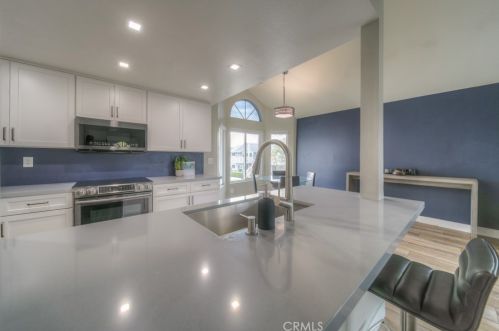 57 Remington, Irvine CA  92620-5730 exterior