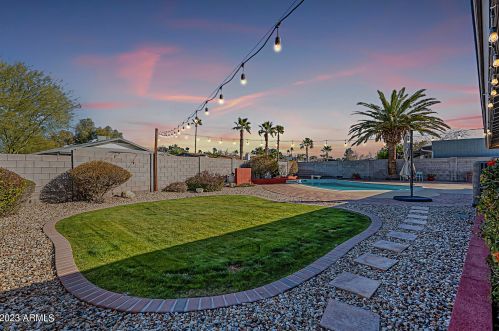 11819 29th Pl, Phoenix, AZ 85028-1205