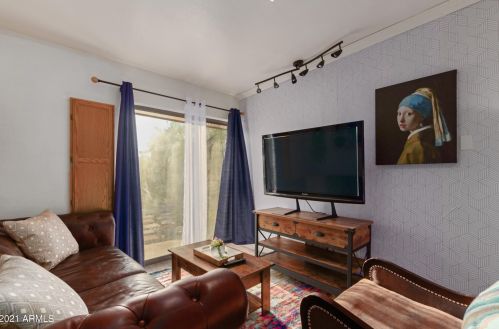 18824 30th St, Phoenix AZ  85050-3412 exterior