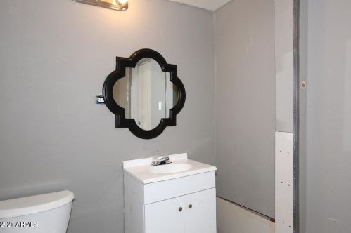 2931 39 Dr, Phoenix AZ 85029-1903 exterior