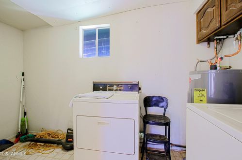 1945 Campo Bello Dr, Phoenix AZ 85032-2051 exterior