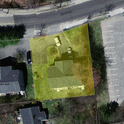 394 Elliot St, Newton MA 02464-1128 aerial view