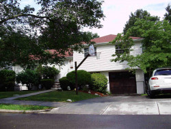 278 Spiers Rd, Newton, MA 02459-3727